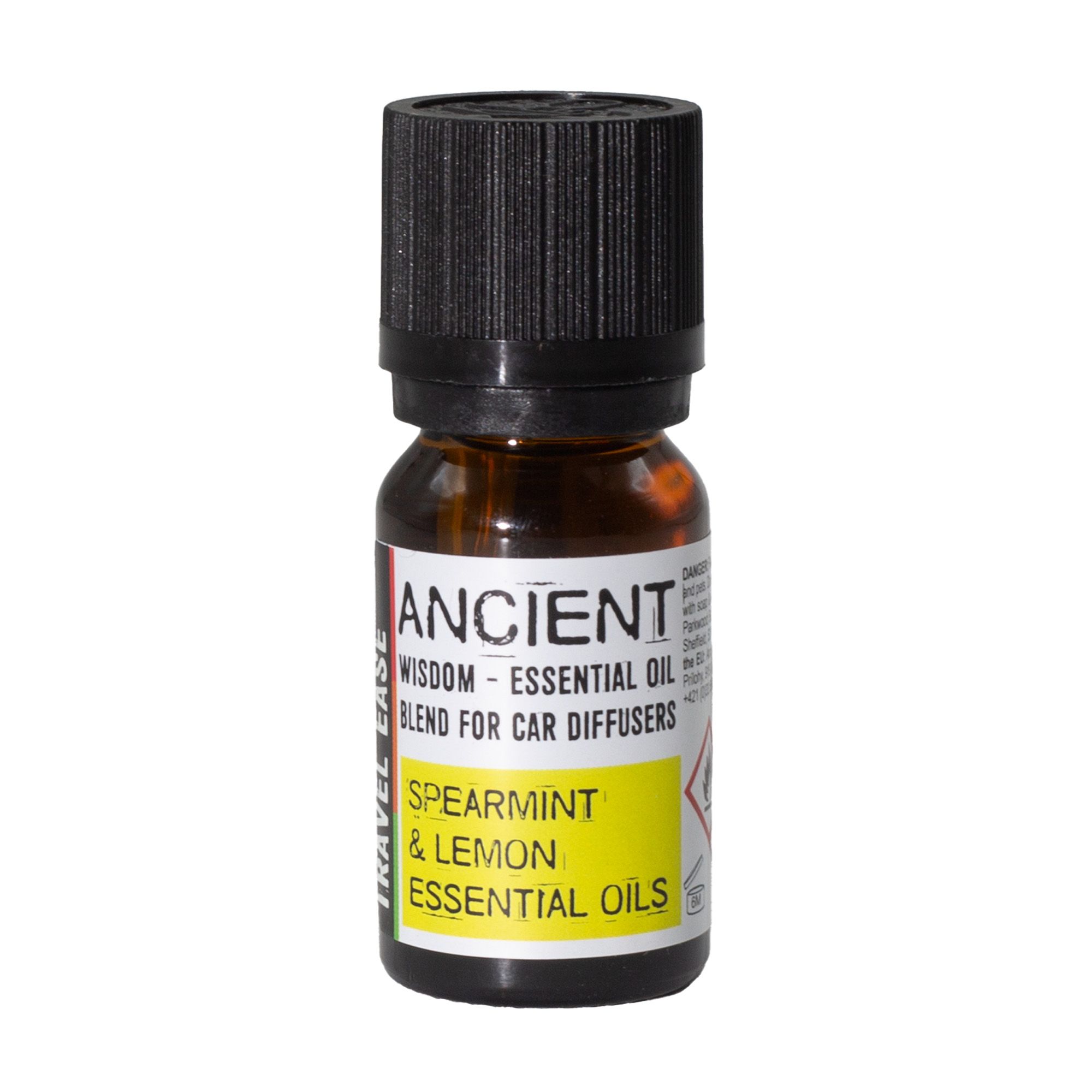 Frasco de aceite esencial para difusor de coche placer de viaje 10 ml sobre fondo blanco