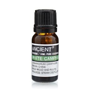 Frasco de aceite esencial de alcanfor blanco 10 ml sobre fondo blanco.