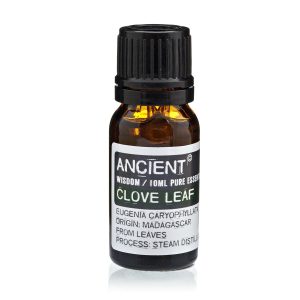 Frasco de aceite esencial de hoja de clavo 10 ml sobre fondo blanco.