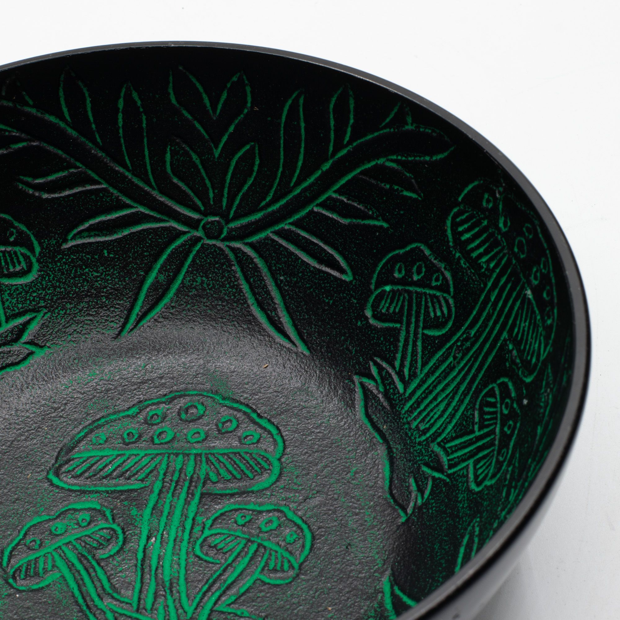 Cuenco tibetano de aluminio - hongo mágico - verde (20cm)