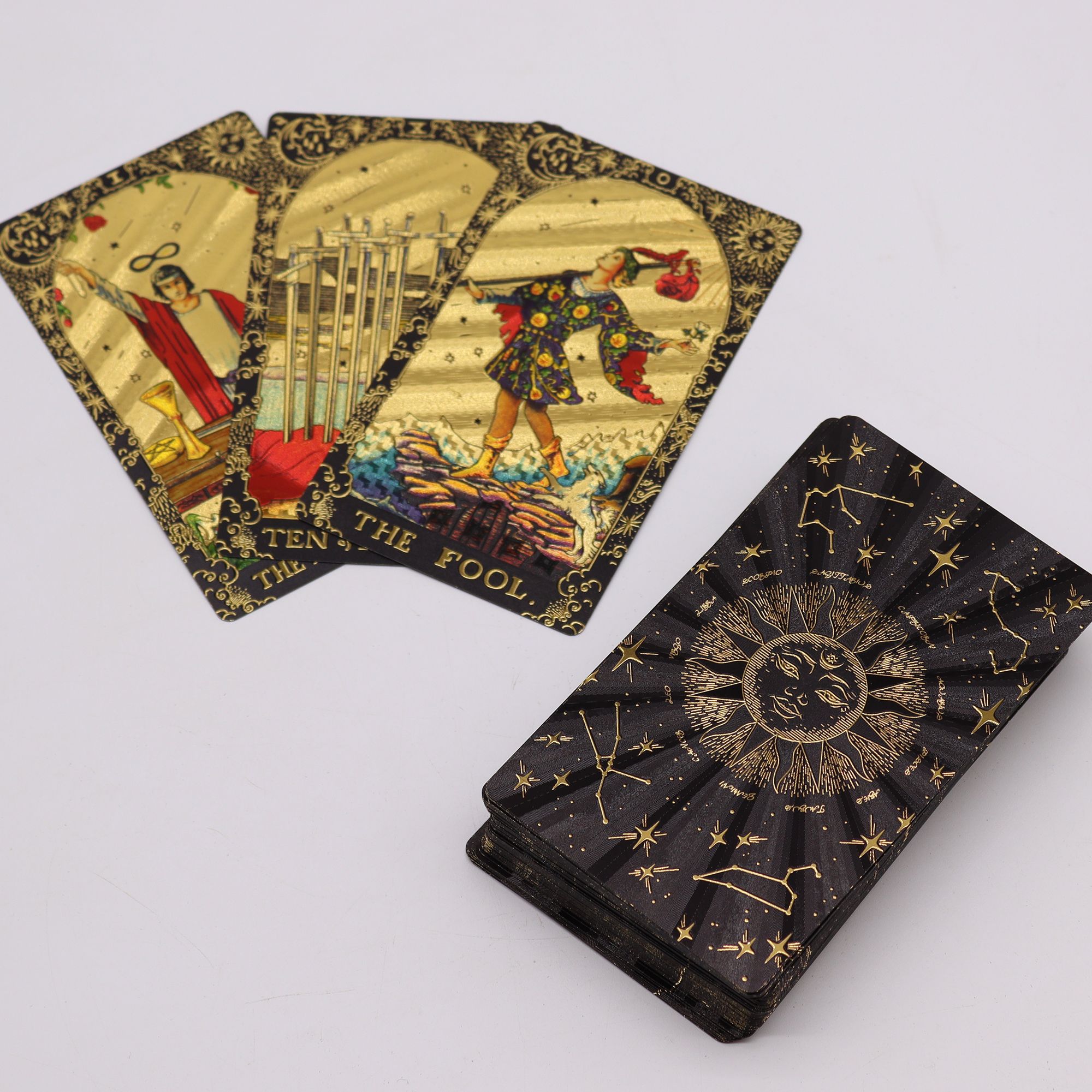 Tarot Hoja Dorada - Que comience la magia - Caja de regalo - Imagen 2