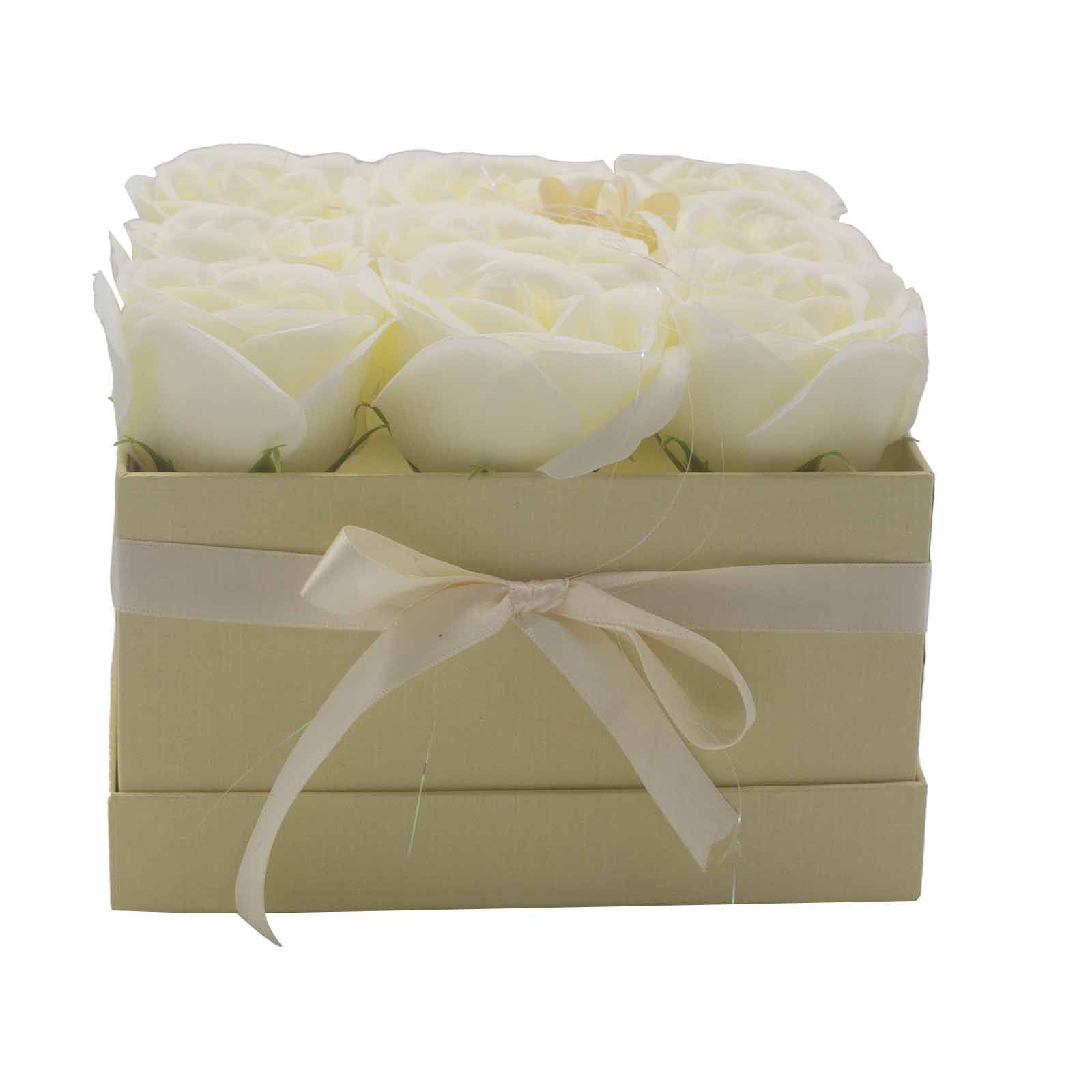 Caja de Regalo - Flor de Jabón 9 Rosas Crema - cuadrado - Imagen 2