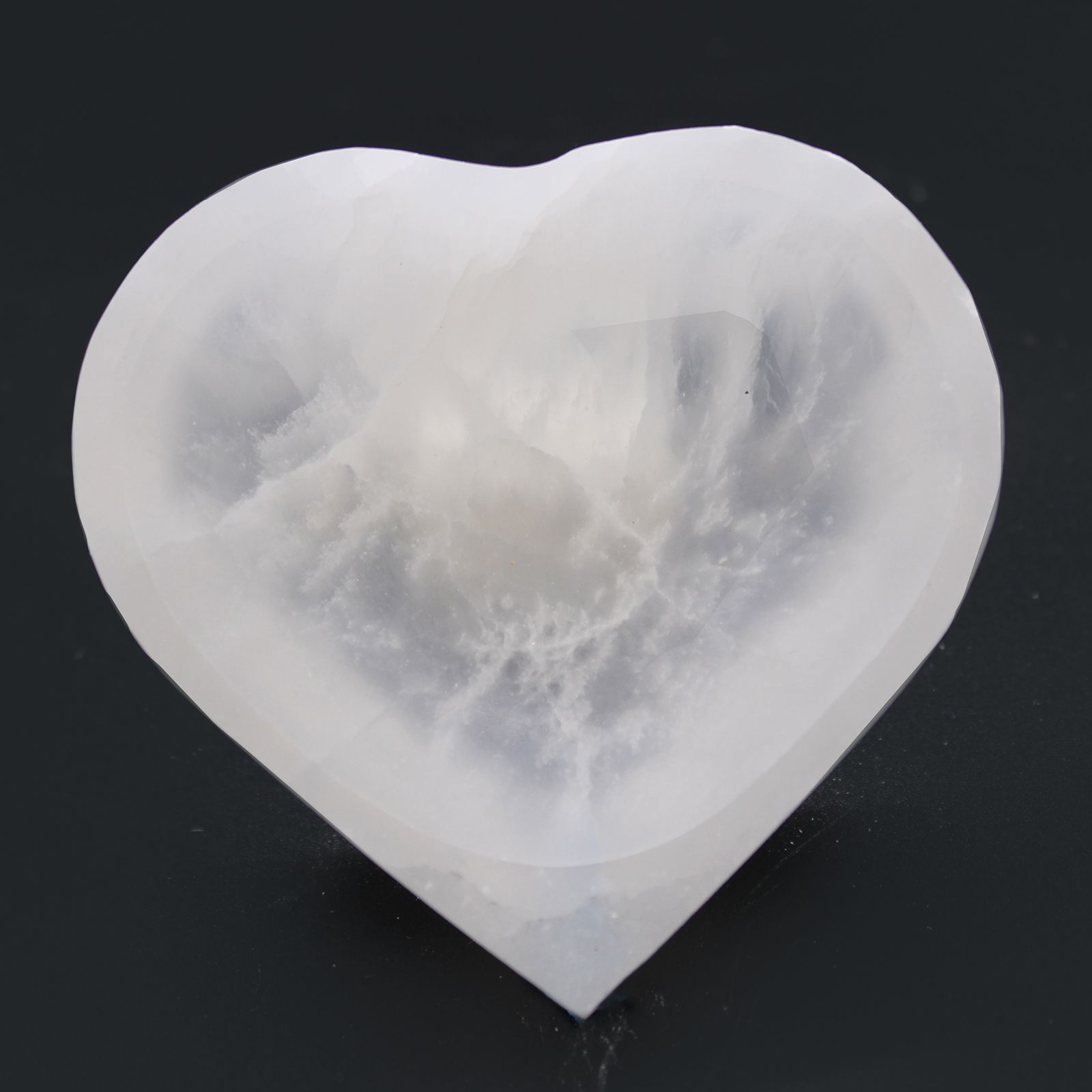 Cuenco de corazón de selenita - 10cm - Imagen 3