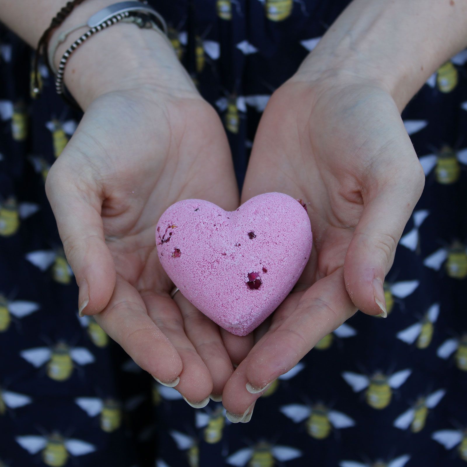 Bombas de Baño Corazón 70g - Ylang & Rose - Imagen 3