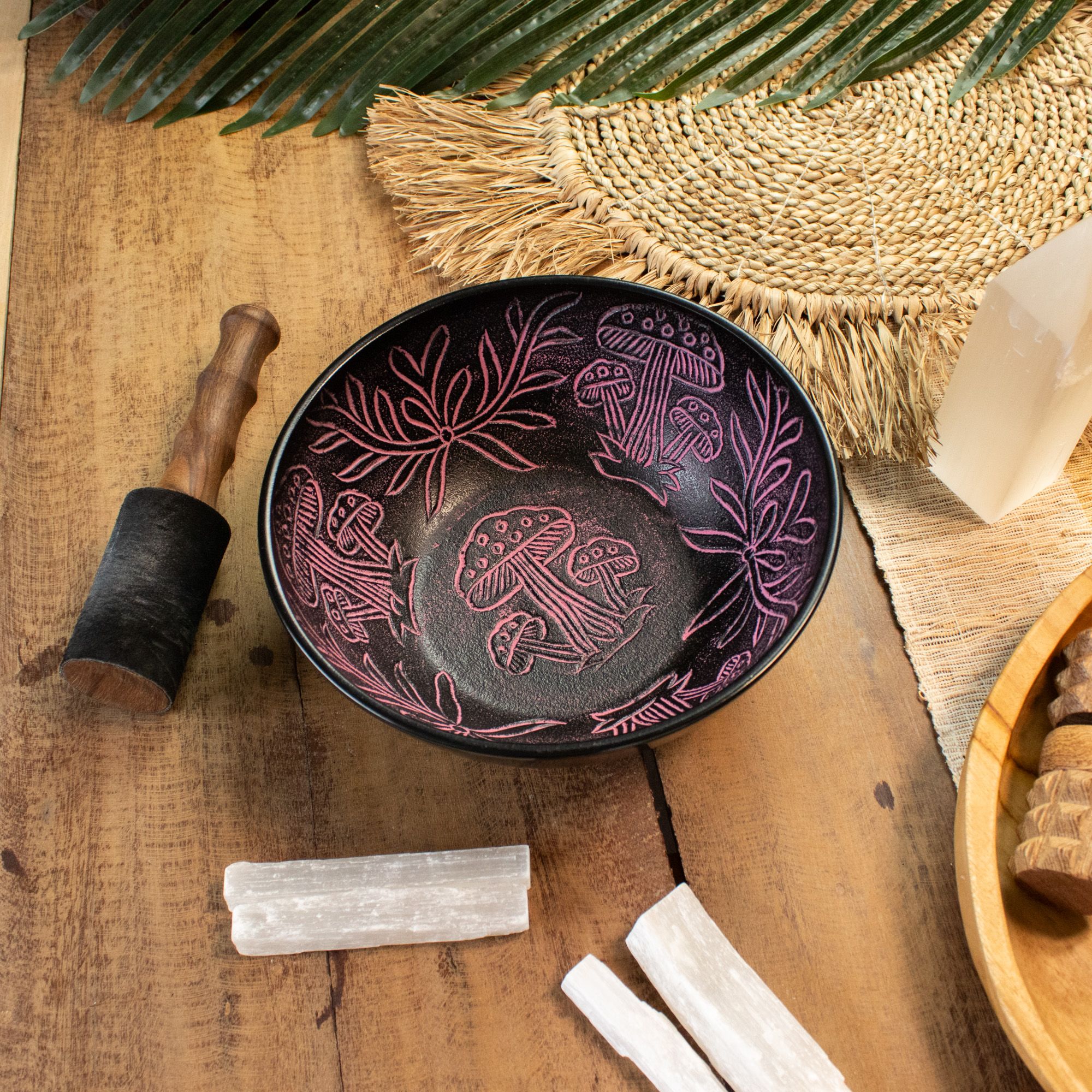Cuenco tibetano de aluminio - Hongo Mágico - Rosa (20 cm) - Imagen 5