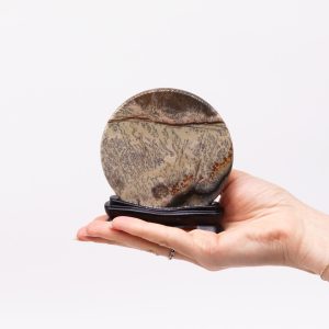 Piedras decoradas con imágenes Guohua