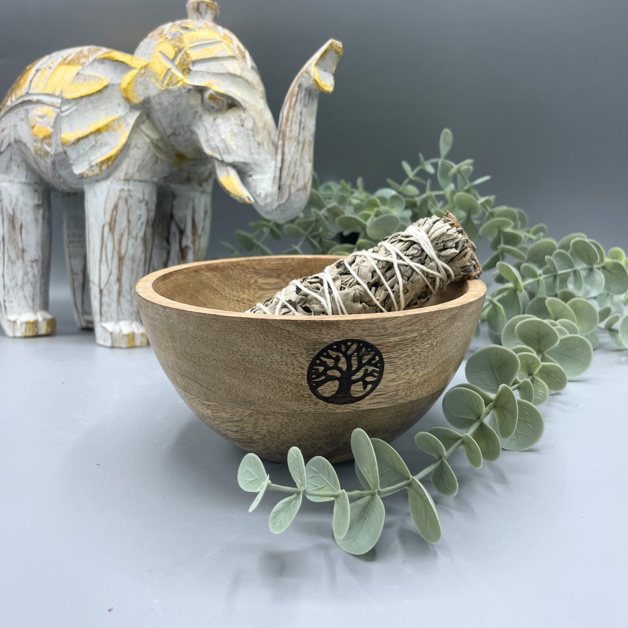Cuenco de Madera para Ofrendas y Rituales - Árbol de la Vida - 13x7cm - Imagen 2