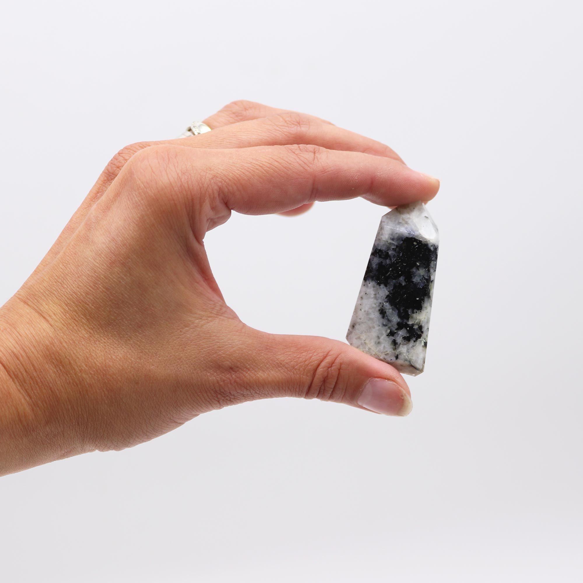 Puntas de gemas aprox. 6 cm (0,5 kg) - piedra lunar india (aprox. 8 piezas)