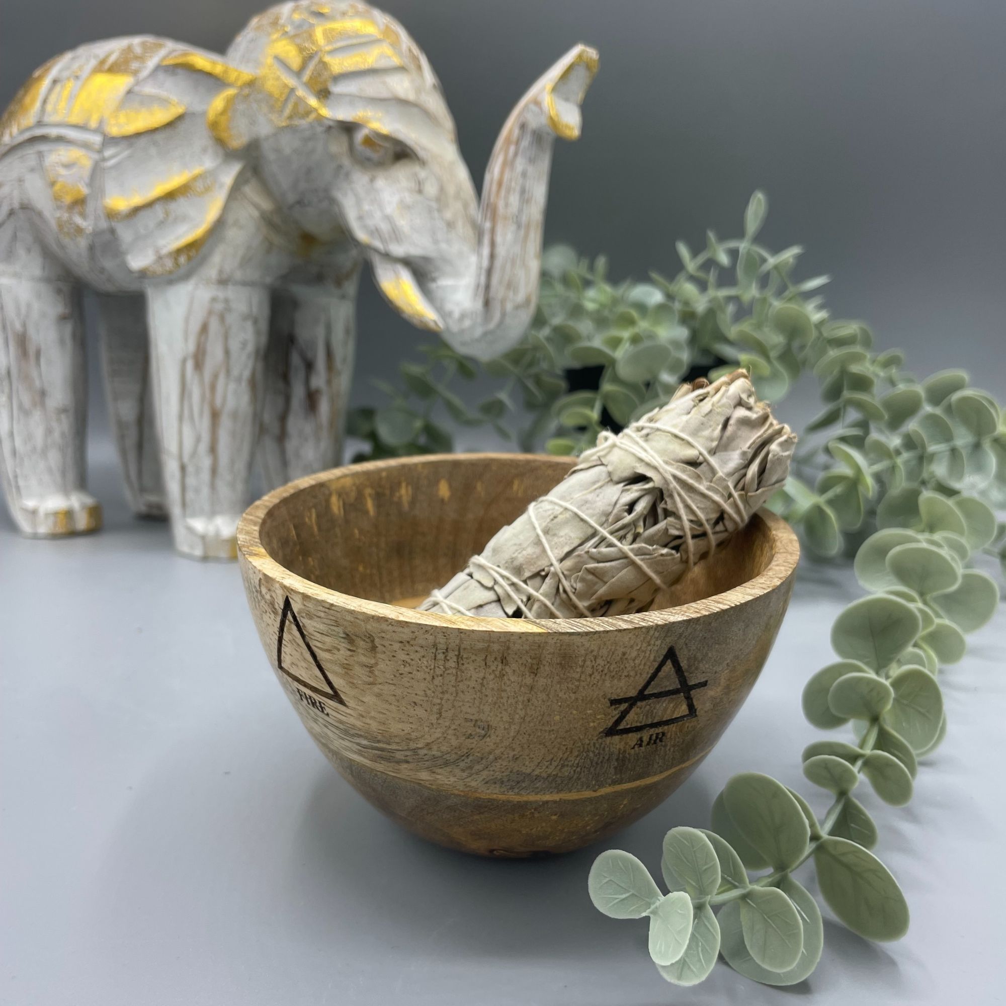 Cuenco de Madera para Ofrendas y Rituales - Los Cuatro Elementos - 11x7cm - Imagen 2