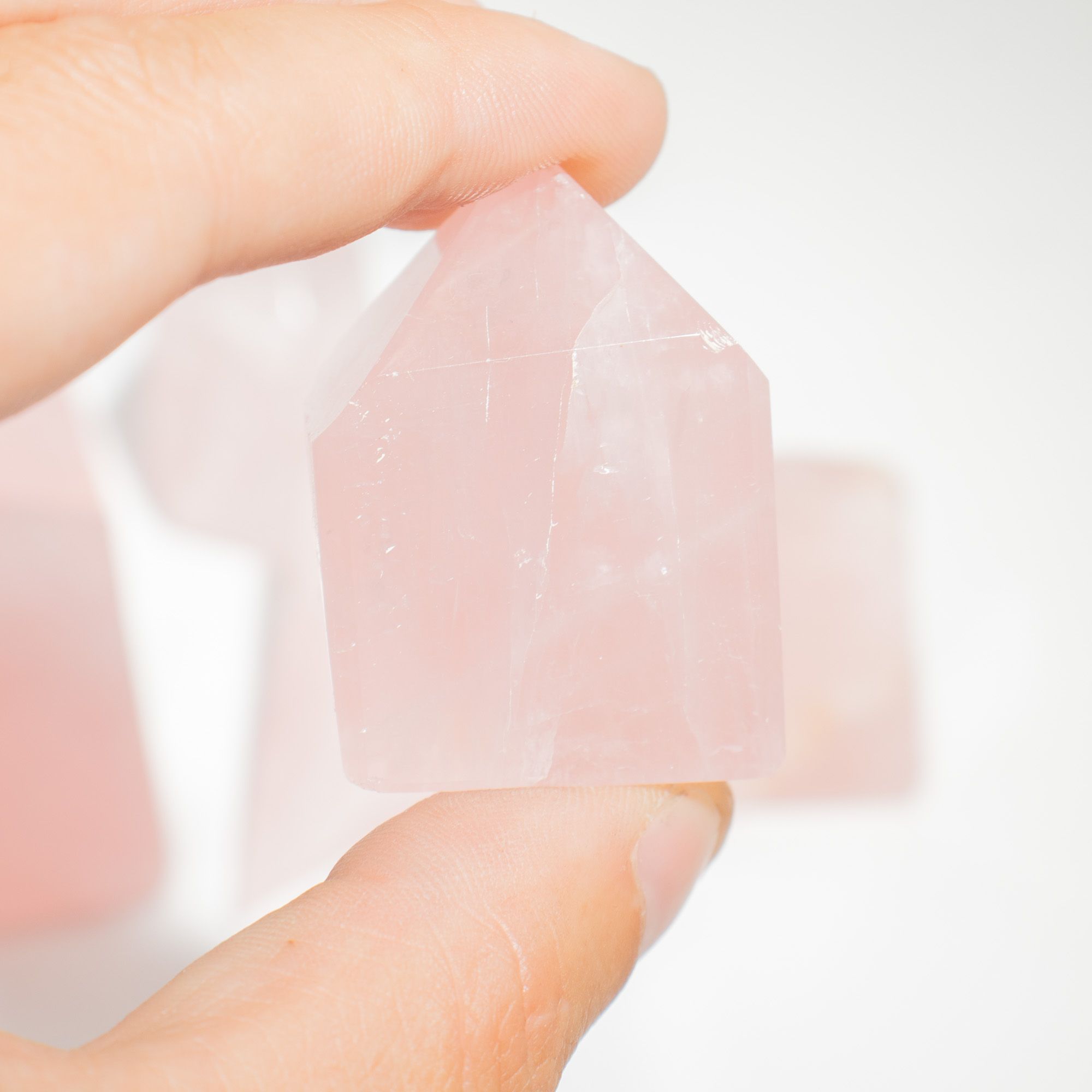 Puntas de gemas aproximadamente 6 cm (0,5 kg) - Cuarzo rosa indio (aproximadamente 8 piezas) - Imagen 3