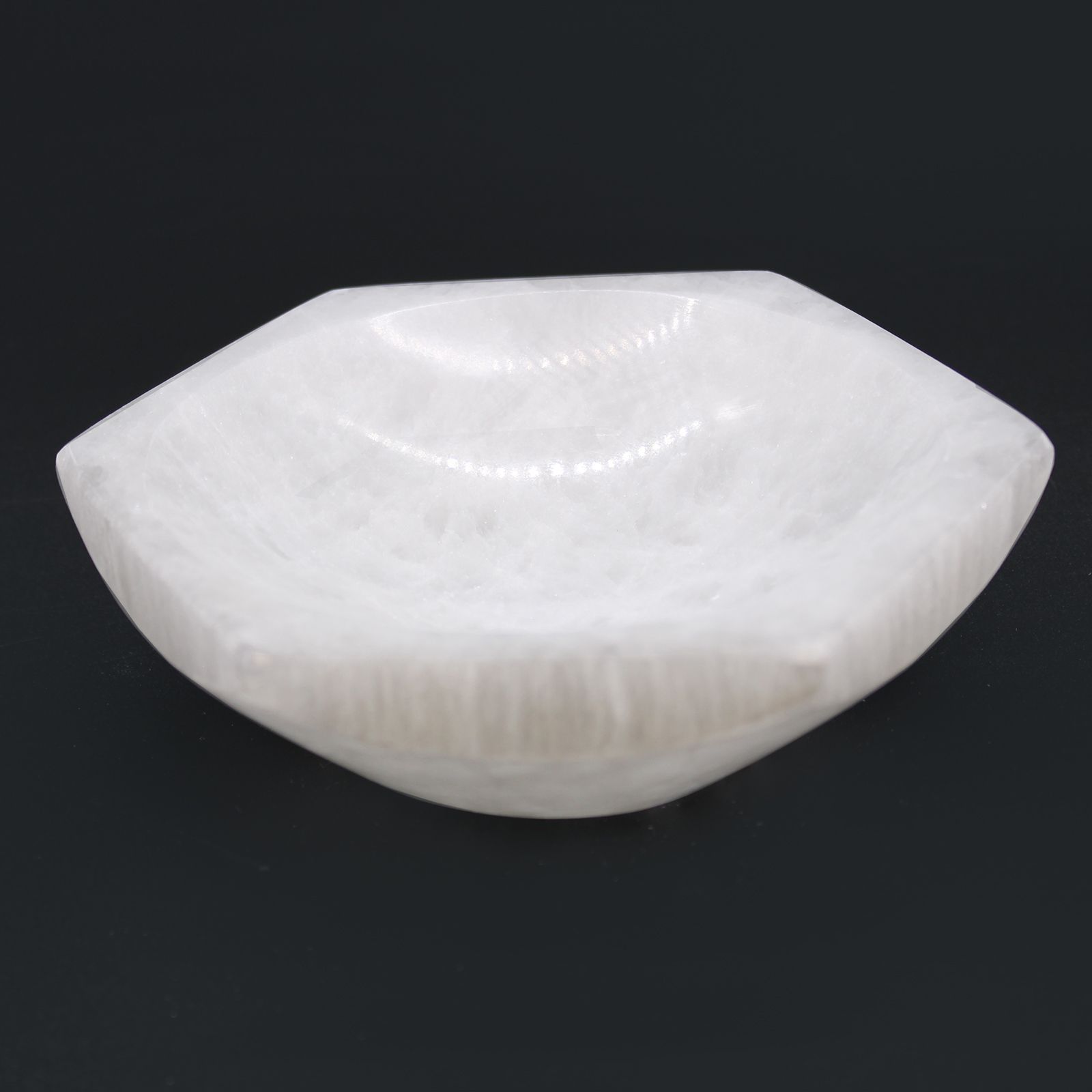 Cuenco hexagonal de selenita - 15cm - Imagen 3