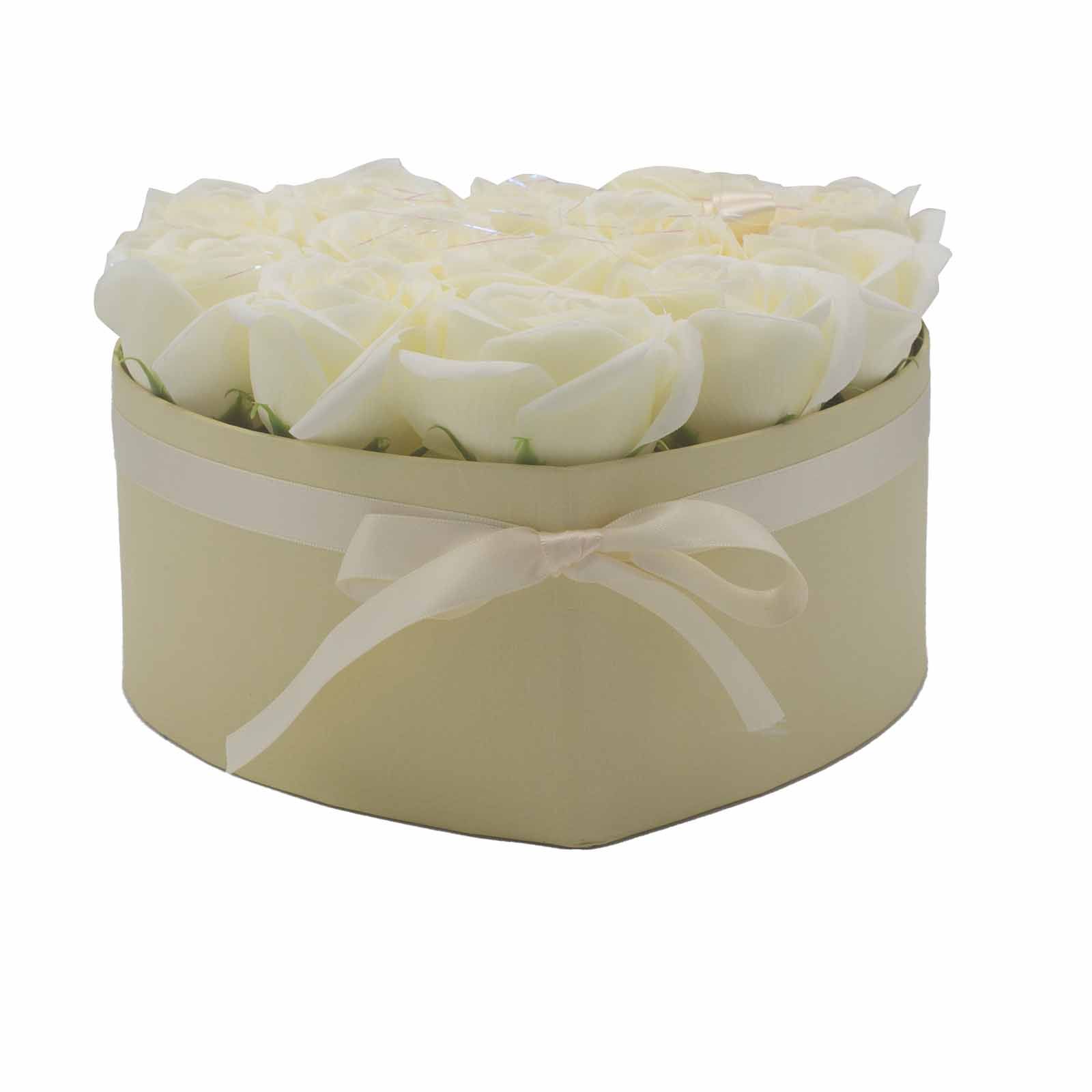 Caja de Regalo - Flor de Jabón 13 Rosas Crema - corazon - Imagen 4