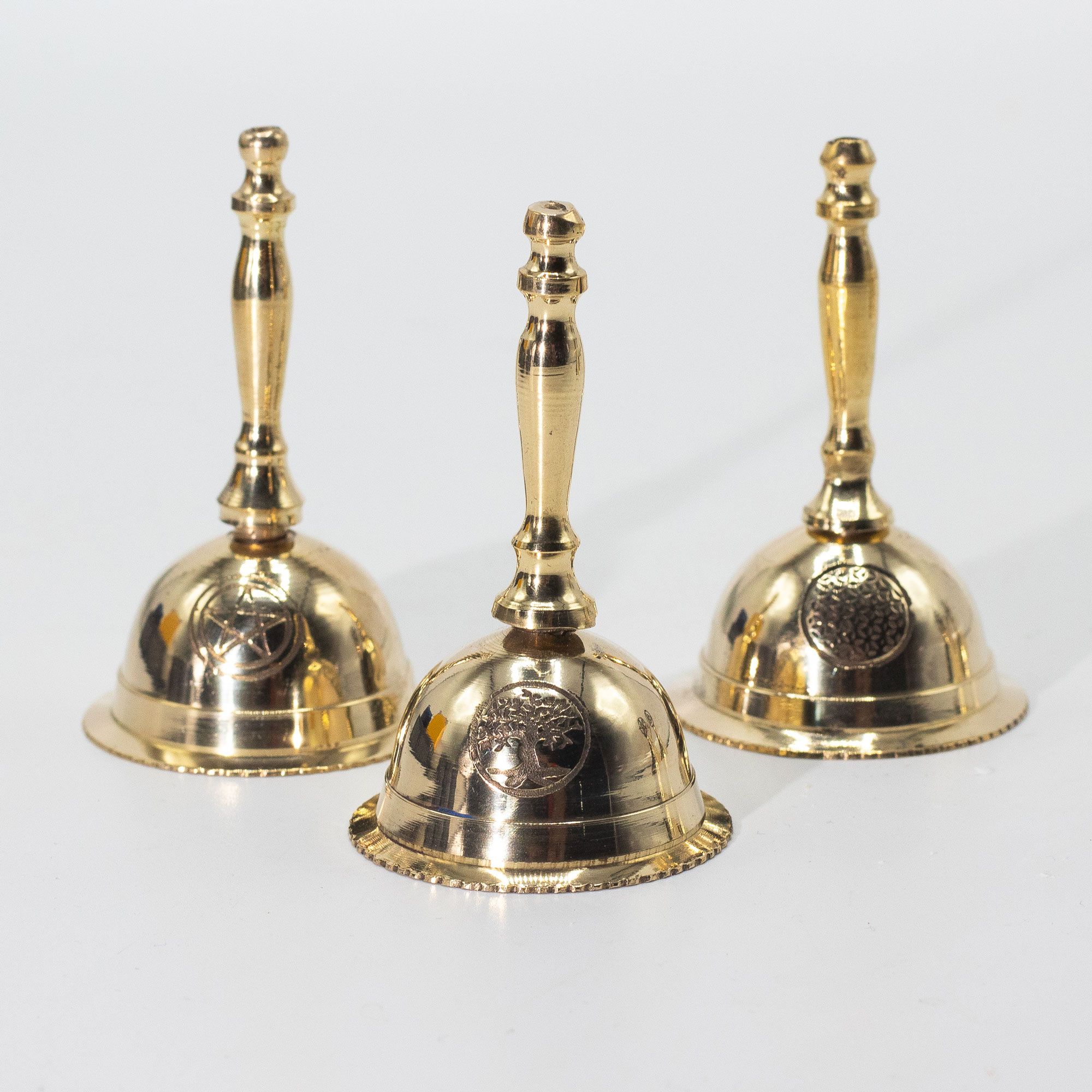 Pequeña campana de latón para altar - Flor de la Vida