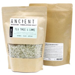 Dos bolsas de sales de baño del Himalaya Desintoxicación, una de frente y otra mostrando el reverso.