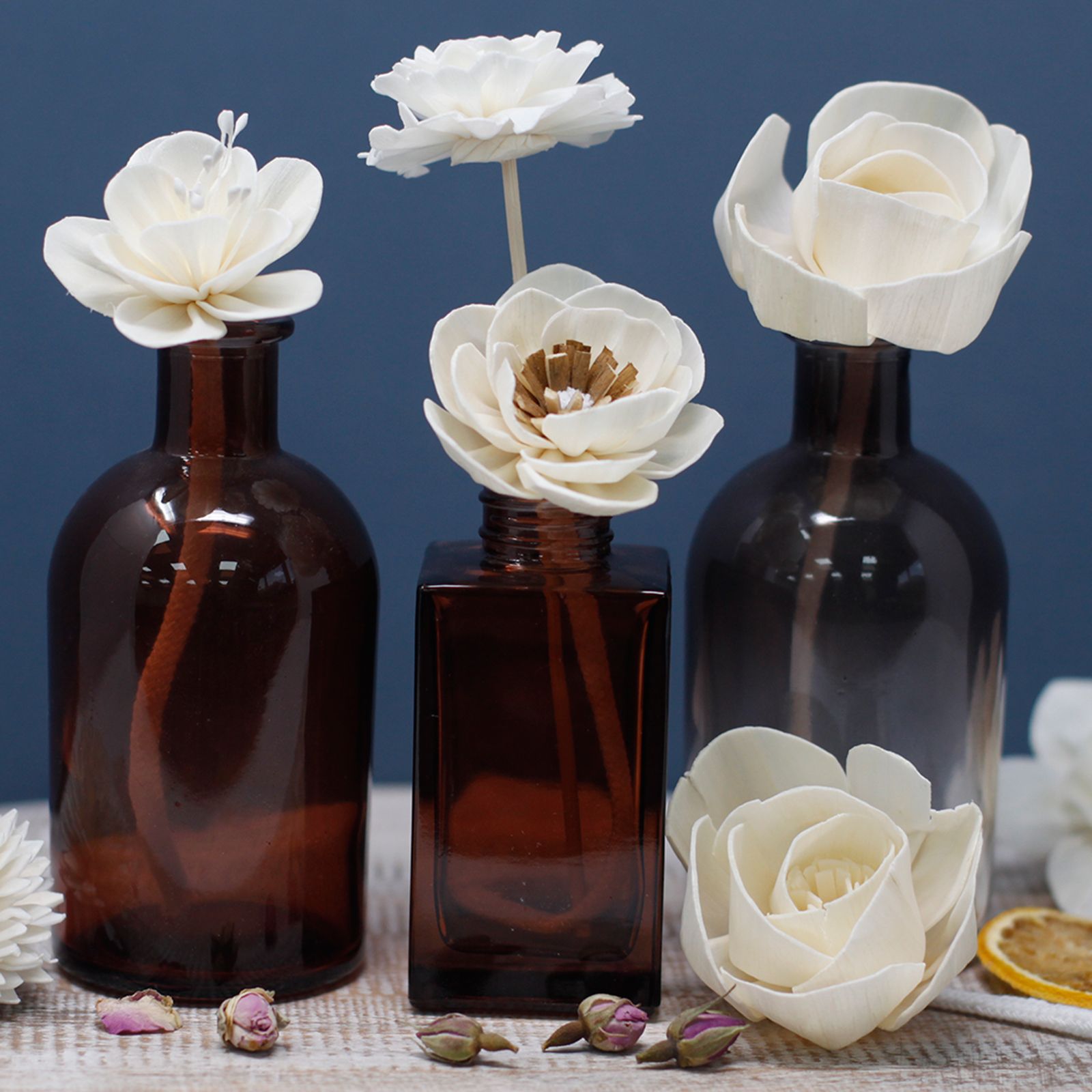 Flor Difusora de Madera Lirio Pequeña – Pack de 4, En Cordón - Imagen 8